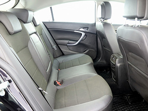 Opel Insignia Cosmo 2.0 CDTi 96kW (7 foto / 8)