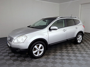 Nissan Qashqai+2 Luxury 4x4 2.0 dCi 110kW (2 foto / 9)