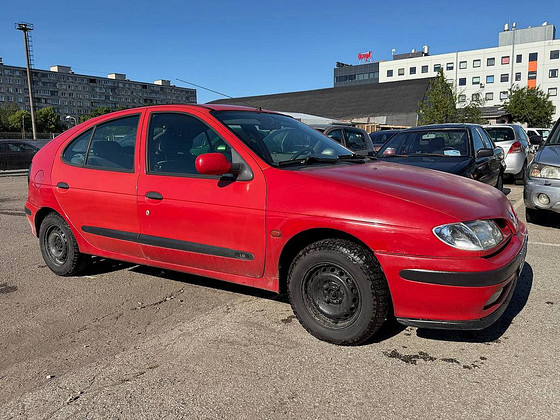 Renault Megane Elegance 1.6 55kW