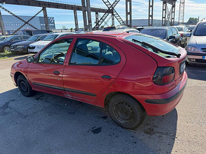 Renault Megane Elegance 1.6 55kW (4 foto / 7)