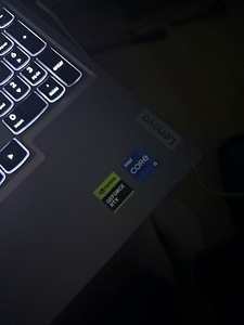 Lenovo LOQ (3 foto / 3)