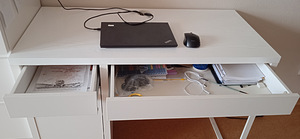 Письменный стол ikea (2 фото из 8)