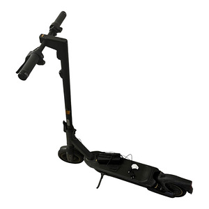 Электросамокат Ninebot Max G30 + зарядка (6 фото из 8)