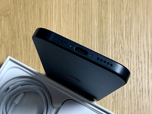 Apple iPhone 15 Black 128GB uueväärne! Aku 100% (7 foto / 7)