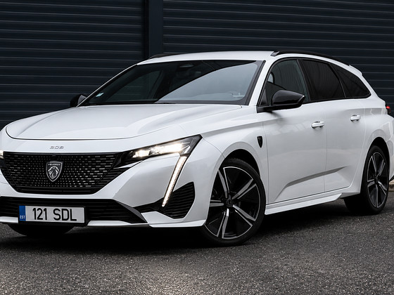 Peugeot 308 GT Pakett 1.5 96kW GT Pakett