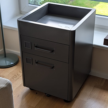 IKEA IDASEN ящик с умным замком