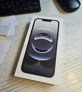 iPhone 16e 128GB UUS! (1 foto / 2)