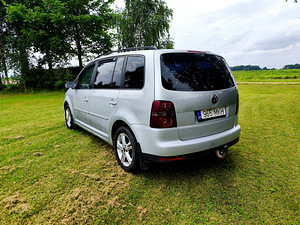 Vw touran 1.9tdi 77kw 2007a. (3 foto / 10)