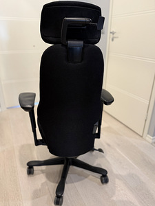 Kinnarps Plus 8 Soft ergonomic office chair with headrest (2 foto / 2)