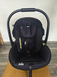 Автолюлька Joie с базой ISOFIX (3 фото из 4)