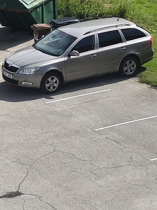 SKODA OCTAVIA (1 фото из 1)