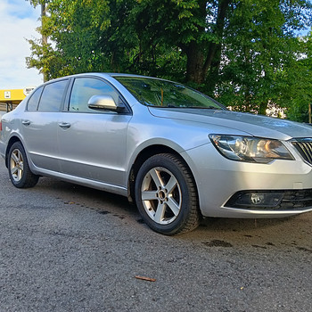 SKODA SUPERB FACELIFT automat 2014 a