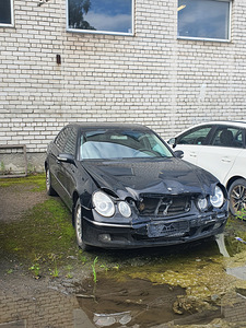 W211 на разбор (1 фото из 10)