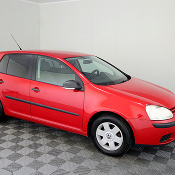 Volkswagen Golf Comfortline 1.6 75kW