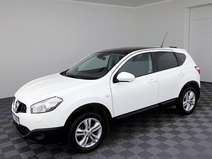 Nissan Qashqai Comfort Facelift 1.6 84kW (2 foto / 8)