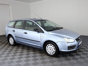 Ford Focus Comfort 1.6 74kW (1 foto / 7)
