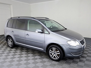 Volkswagen Touran Comfortline Facelift 1.9 TDI 77kW (1 фото из 7)
