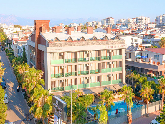 LAREN FAMILY HOTEL & SPA