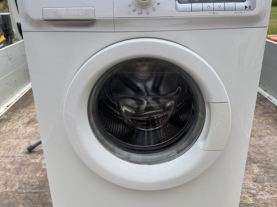 Pesumasin Electrolux EWF12981W 7kg