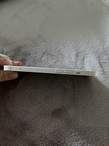 Müüa iPhone 13 128GB roosa (4 foto / 7)