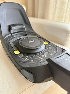База Isofix для автокресла Thule Alfi (5 фото из 8)
