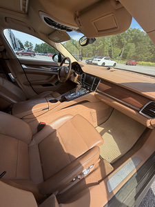 Porsche Panamera 4.8 s (5 foto / 7)