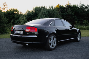 Audi A8 4.0TDI V8 2005a (2 foto / 8)