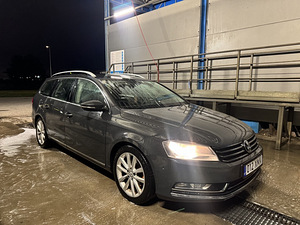 Volkswagen Passat (1 foto / 6)