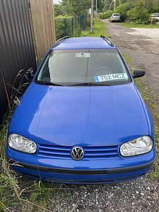 Volkswagen Golf Variant (1 foto / 4)