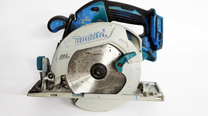 Ringketassaag Makita DHS680 165mm 5000 p/min (2 foto / 2)