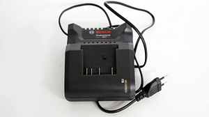 Laadija Bosch AL 1820 CV 10.8V-18V 2.0A (2 foto / 2)