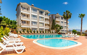 NEW GARDEN LUNA SIDE APART HOTEL (1 foto / 10)