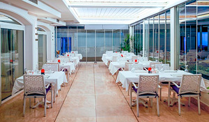 LA BOUTIQUE HOTELS & SUITES (ADULT ONLY 16+) (7 фото из 10)
