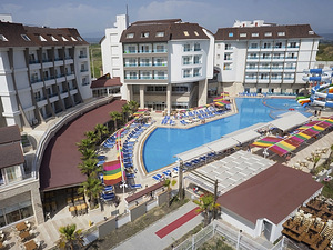 RAMADA RESORT SIDE (6 foto / 10)