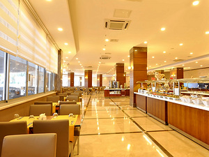 RAMADA RESORT SIDE (8 foto / 10)