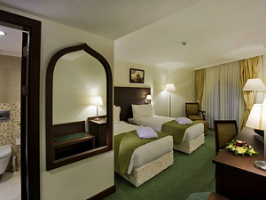 CROWNE PLAZA ANTALYA (2 foto / 9)