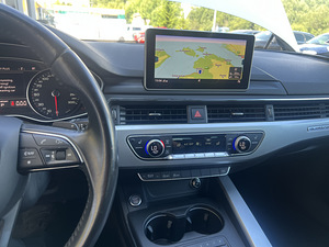 M/v Audi A4 (3 фото из 10)