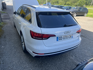 M/v Audi A4 (5 фото из 10)
