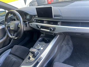 M/v Audi A4 (8 фото из 10)