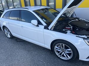 M/v Audi A4 (7 фото из 10)