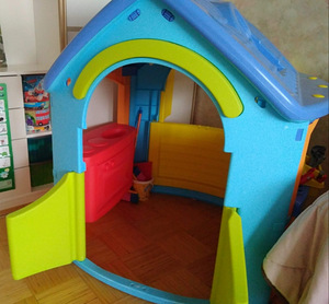 Детский игровой домик (3 фото из 4)