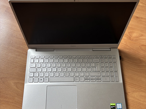 Dell Inspirion 7591