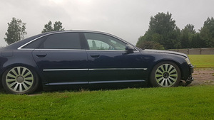 На запчасти Audi A8 D3 4.2 V8 246kW (BFM) 2003 (2 фото из 9)