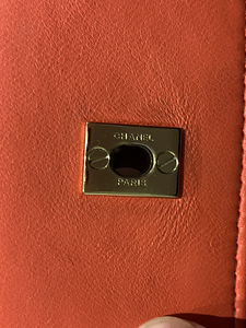 Chanel Mini Clutch with Pearl Chain - Red Quilted Lambskin (6 foto / 10)
