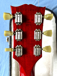 Электрогитара Gibson SG (2 фото из 6)