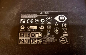 LCD-монитор DELL U2412Mb и Dell Soundbar AX510 (6 фото из 6)