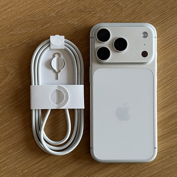 Apple iPhone 17 Pro Silver 256GB uueväärne Aku 100%, garanti
