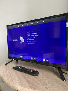E-Star LED TV24D5T2 | Samsung T24B301Y (1 фото из 3)