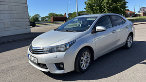 Toyota Corolla Premium 1.6 97kW (1 foto / 11)