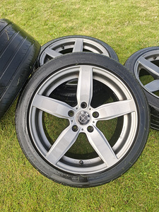 5x120 Dezent r17 (2 foto / 6)